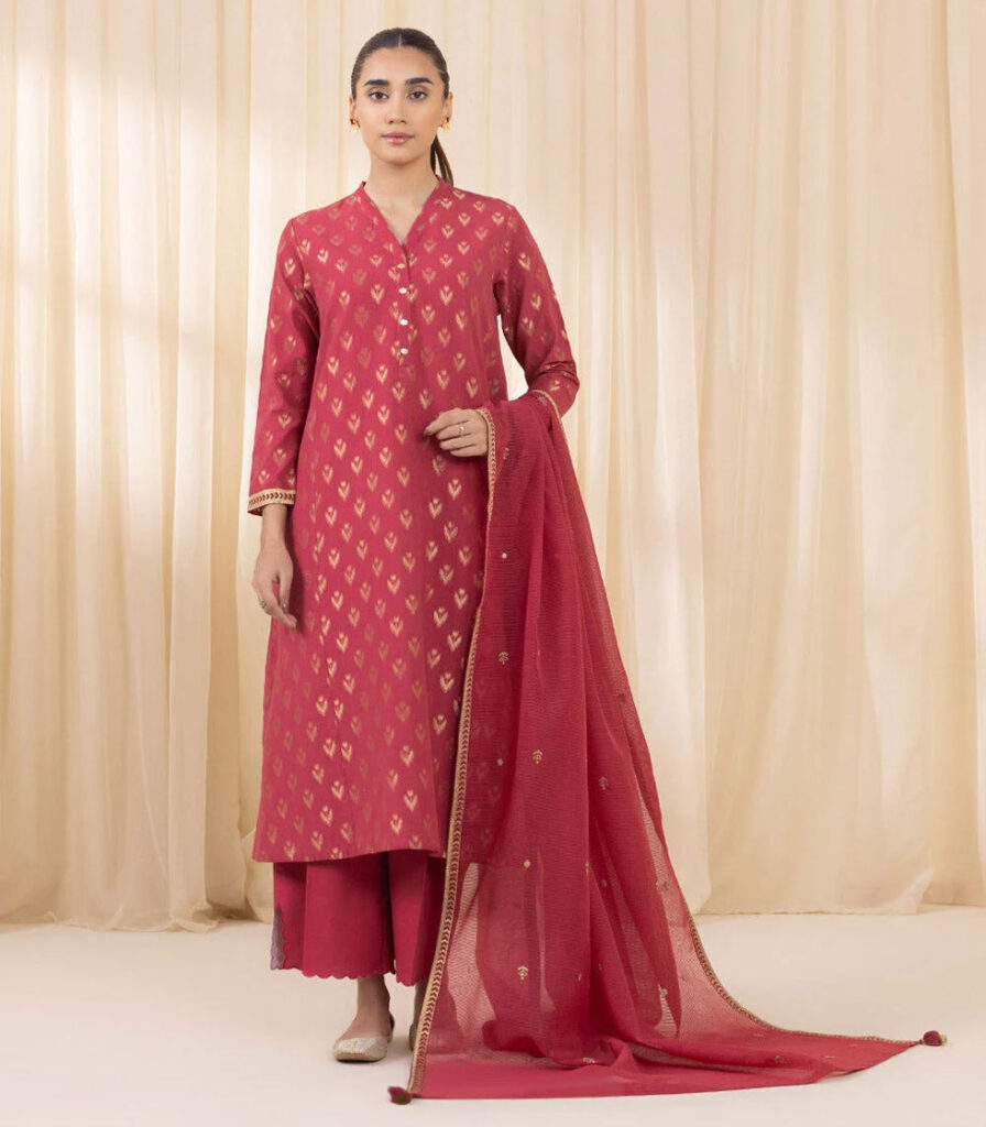 3 PIECE – EMBROIDERED JACQUARD SUIT